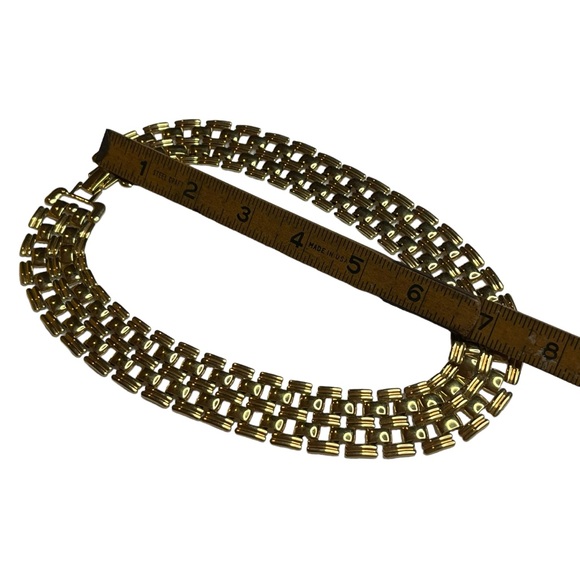 Vintage Panther Link Collar Necklace, Gold-Tone Metal - Picture 8 of 9